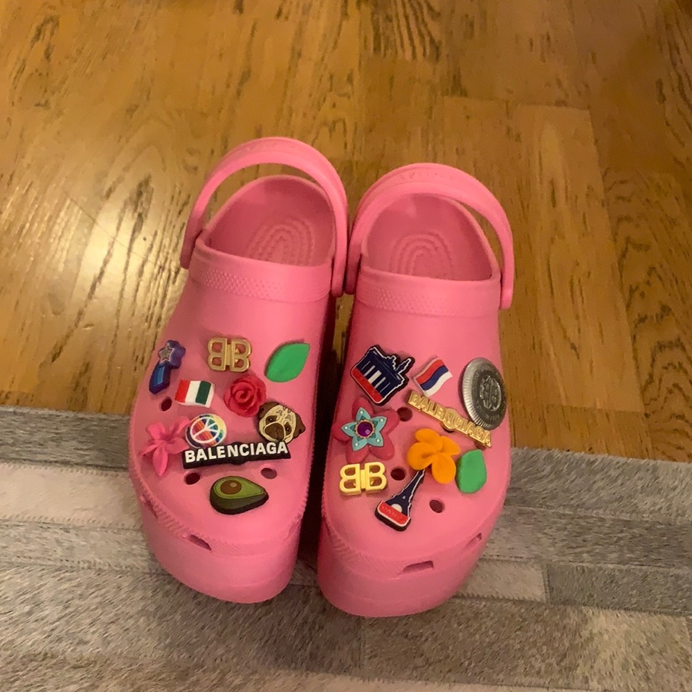 Balenciaga x crocs